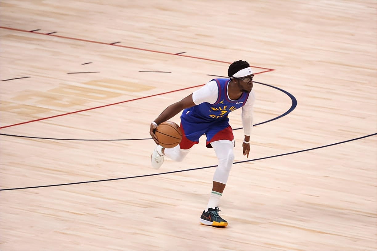 vip注册地址转会期明尼苏达森林狼备战法甲，队长鼓劲细节曝光，信心回归，资深球员宣示担当的简单介绍