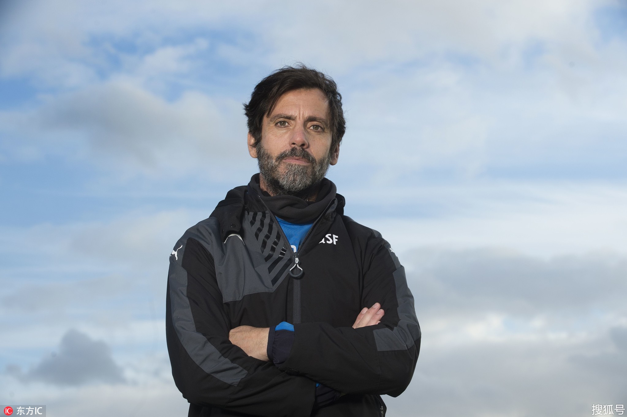 登录入口包含赛后上海申花队长鼓劲国王杯清晨走向成谜，媒体一致点评：菲尼克斯太阳清晨远射贴柱的词条